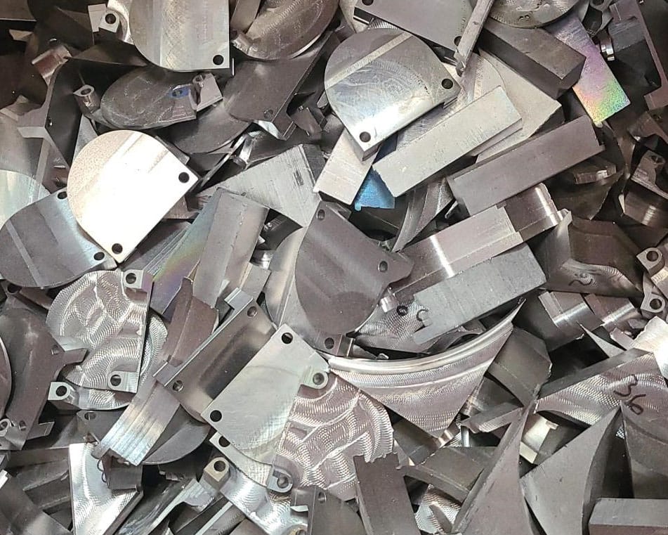 Hevimet solids tungsten recycling material
